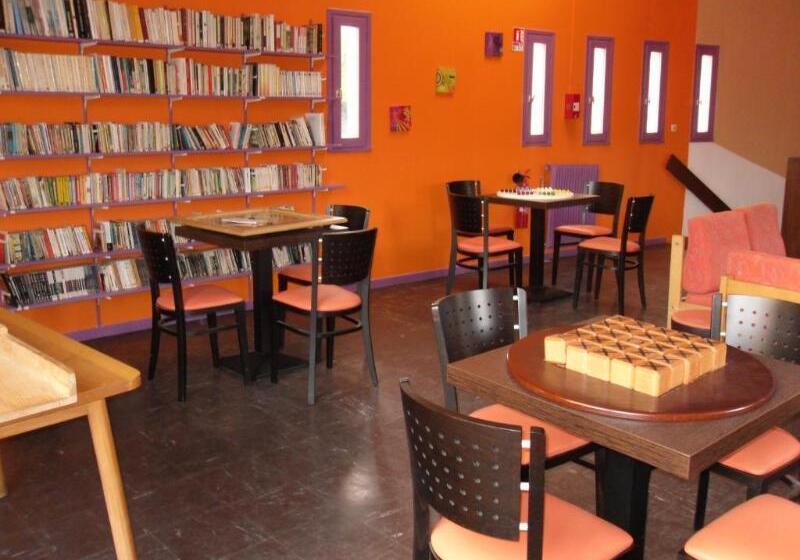 اقامتگاه Vvf Dordogne Lot, Martel Gluges
