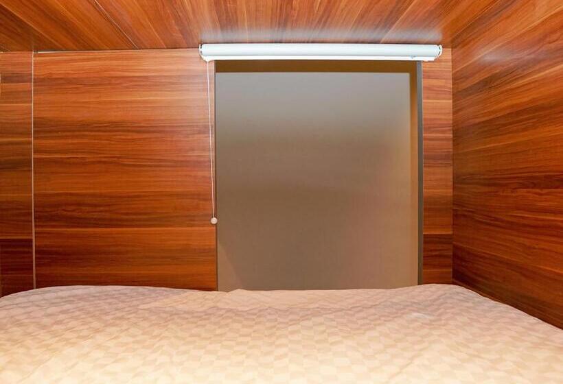 هتل کپسول Ketje Luxury Capsule Mitra Reddoorz