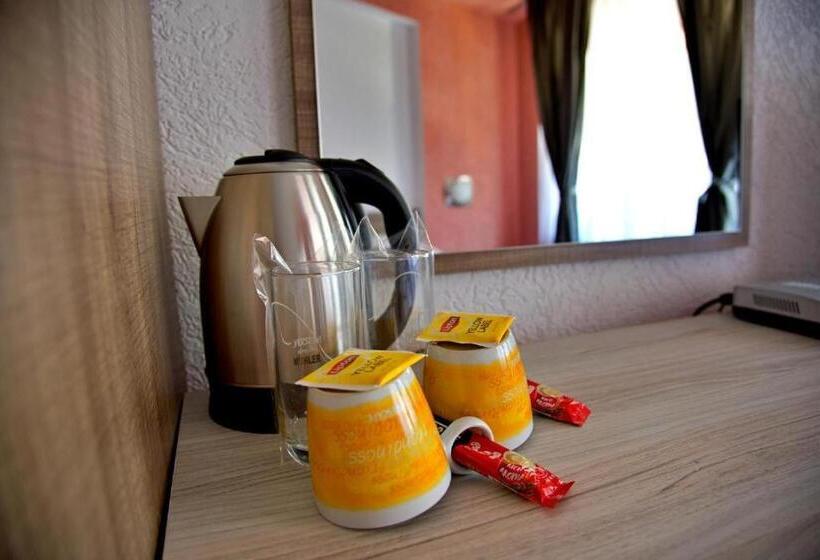 Отель Nays2