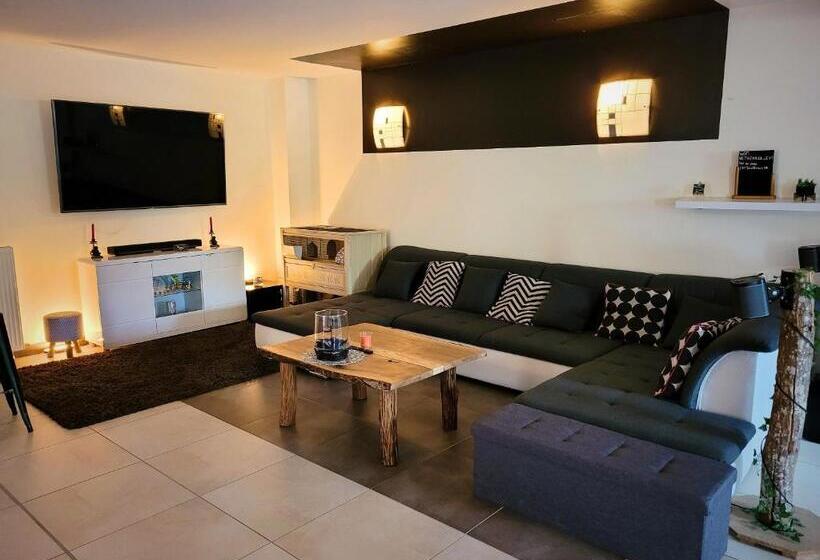 مبيت وإفطار Au Vendangeoir Chambres D Hôtes