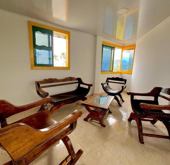 Casona Hotel La Divisa