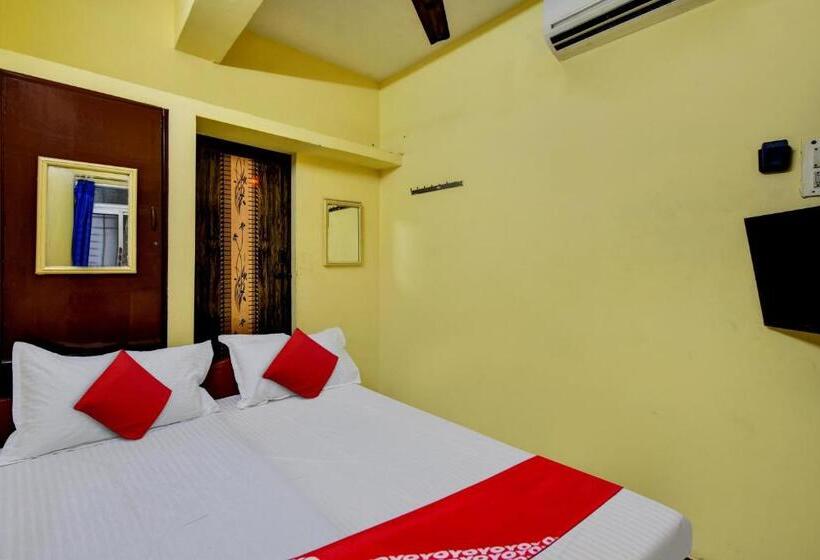 هتل O Nimalan Residency