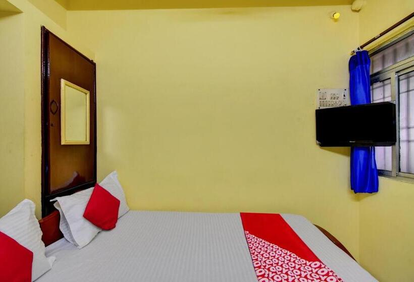هتل O Nimalan Residency