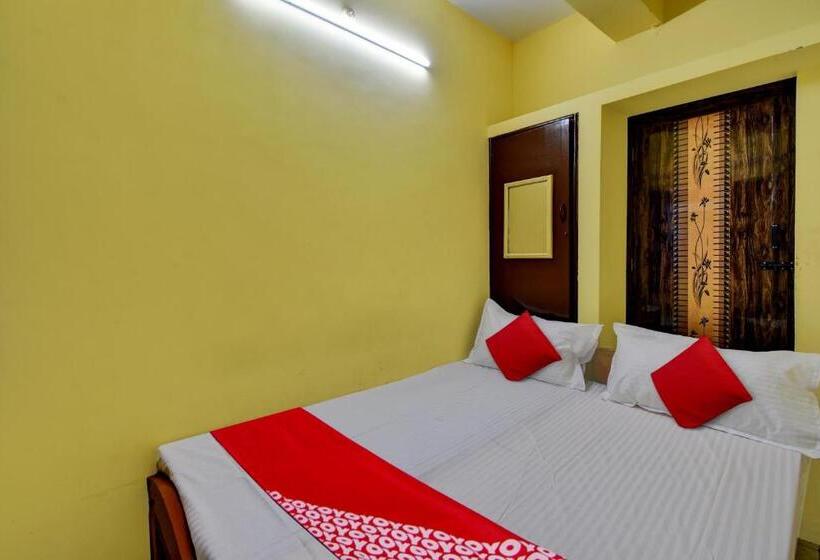 هتل O Nimalan Residency