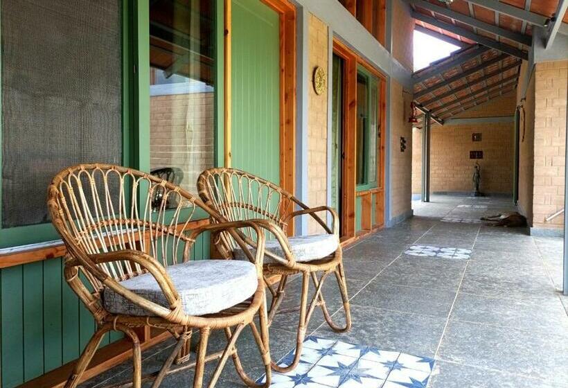בית מלון כפרי Sunnyside Farmstay