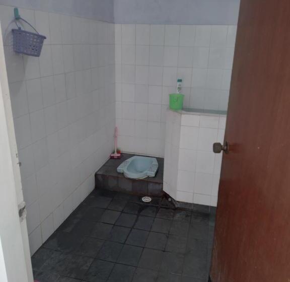 پانسیون Welirang 20b Homestay