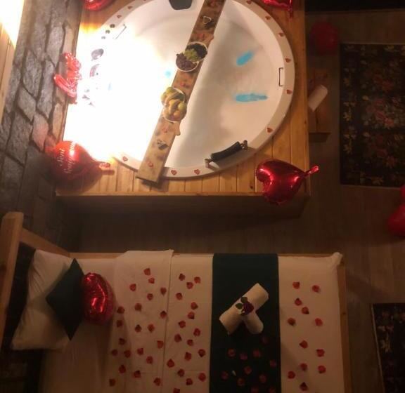 تختخواب و صبحانه şeni Bungalow