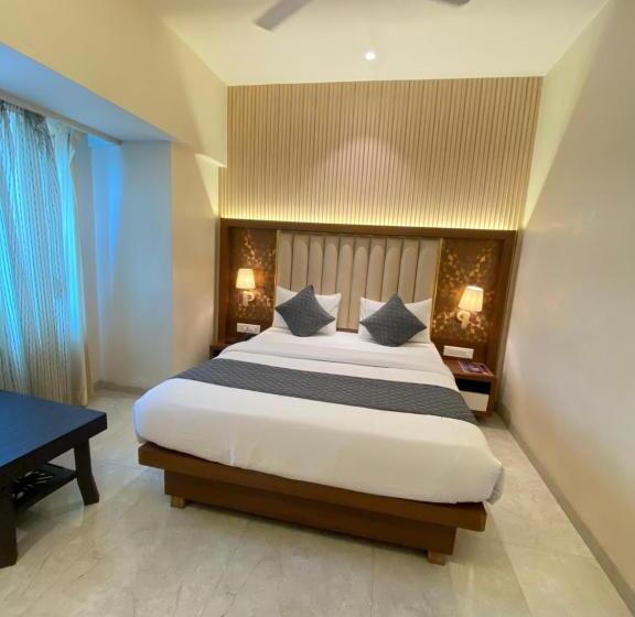 هتل Czar Inn   Vashi Navi Mumbai