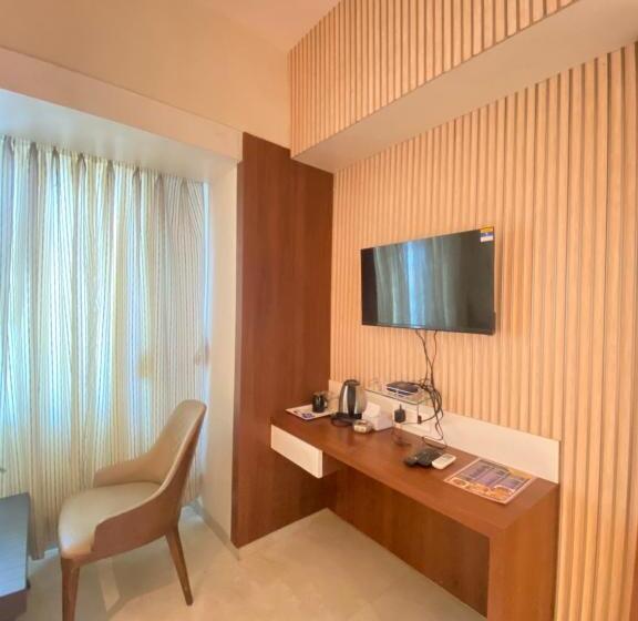 هتل Czar Inn   Vashi Navi Mumbai