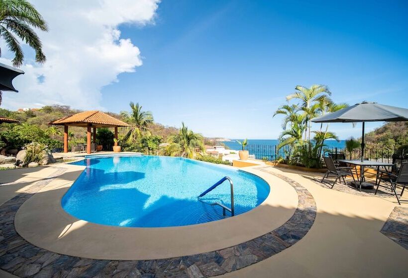 هتل Casa Ceiba Huatulco   Adults Only