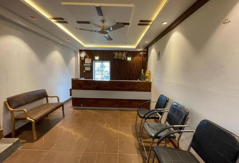 호텔 Staymaker Yashaswini Residency