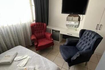 Kadıköy Viva Hotel & Suites