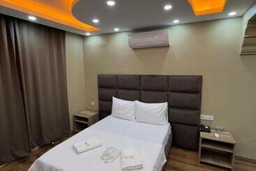 Kadıköy Viva Hotel & Suites