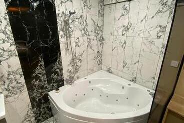 Kadıköy Viva Hotel & Suites