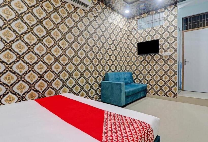 Oyo Flagship Hotel Mayur Residency
