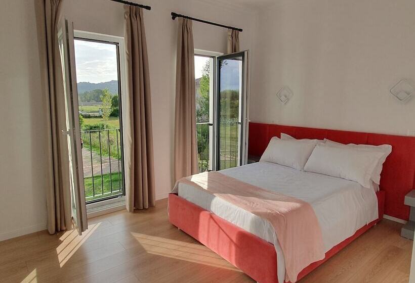 هتل Nerium Garden Inn Tirana Airport