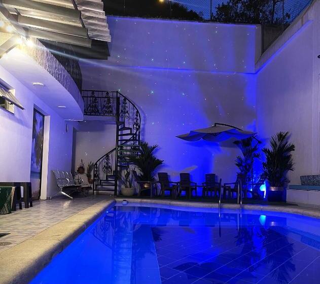 پانسیون The View Hostel & Lounge