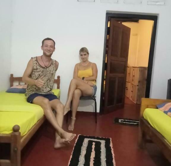 Touch Of Paradise Hostel Arugambay
