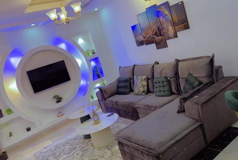 پانسیون Deluxe Mansion