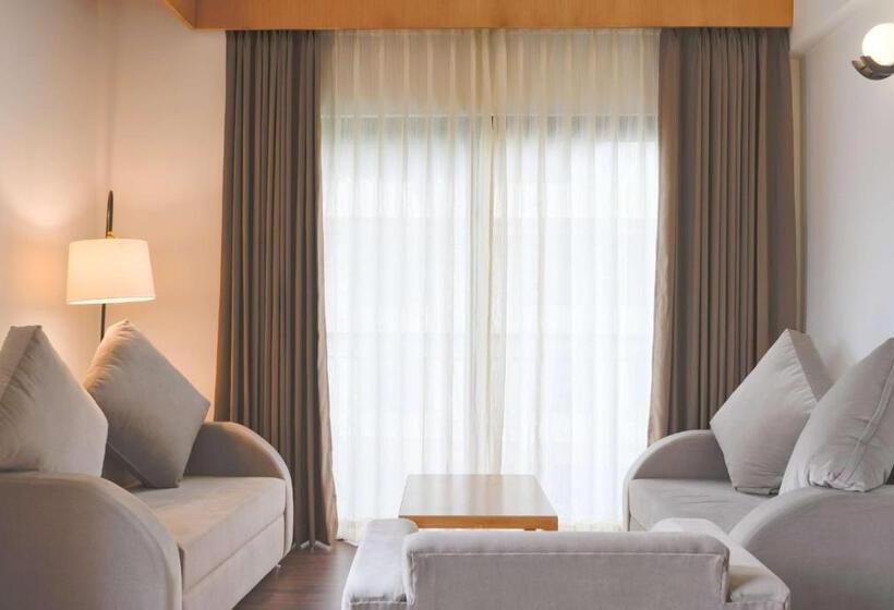 هتل Days Inn By Wyndham Gangtok Tadong