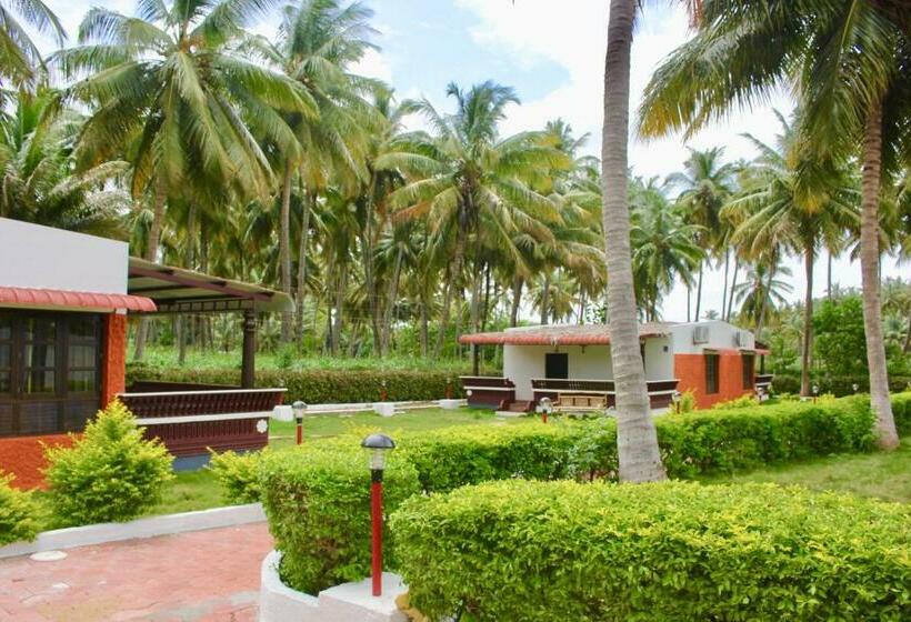 בית מלון כפרי Thiruchitrambalam Palace Resort