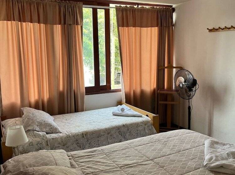 تختخواب و صبحانه Harmony Inn Miraflores