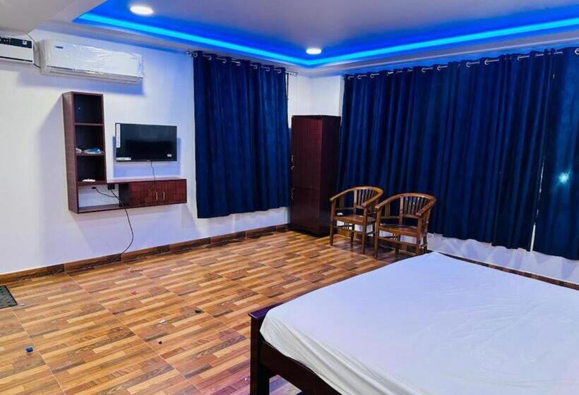 فندق Rose Lake View Resort