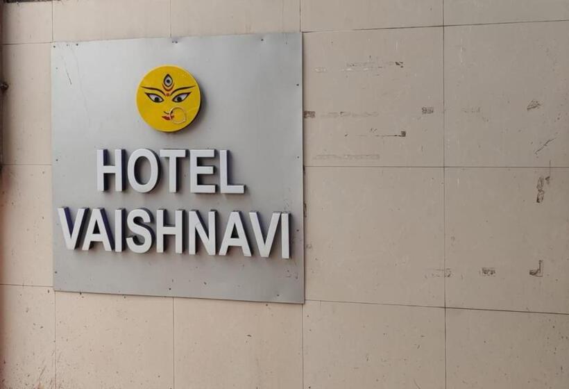 هتل Vaishnavi Near Baba Dham Temple