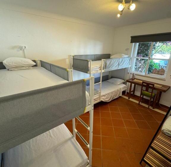 Villa 46 Hostel