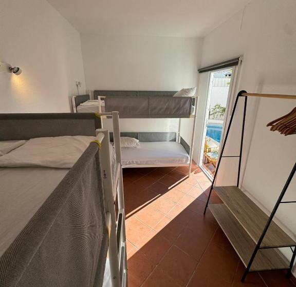 Villa 46 Hostel