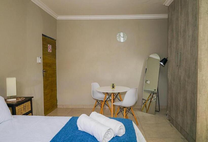 住宿加早餐  Regorogile Guest House Spa And Conference