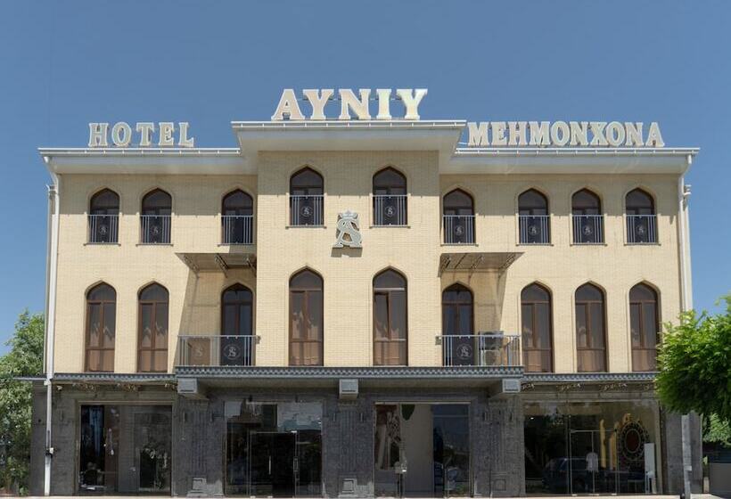 فندق Ayniy