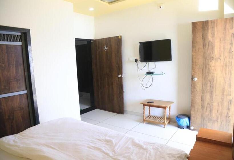 Отель Reva Vihar Rooms