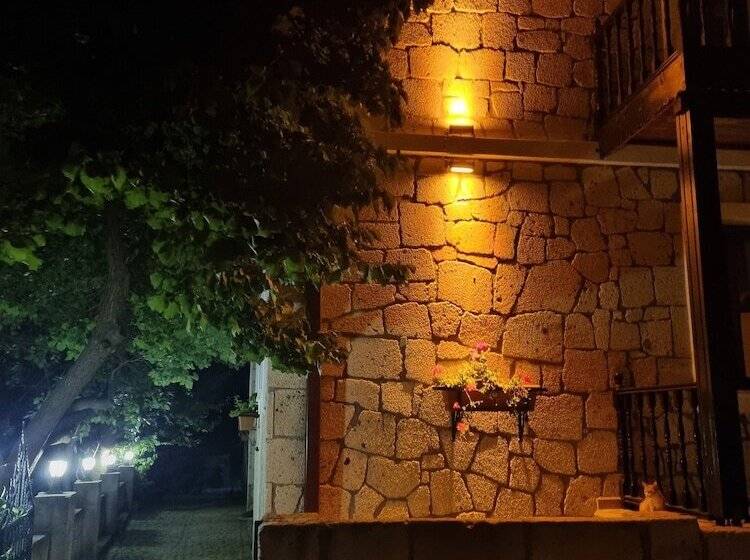 Paradise İmroz Butik Otel