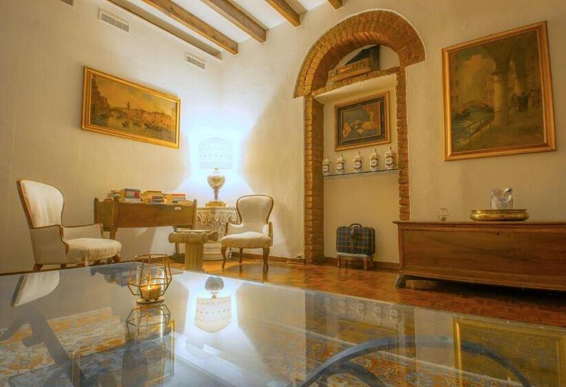 پانسیون Double Room Charme