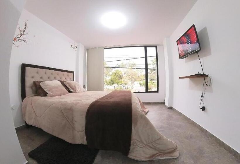 پانسیون Suite Central Park Tababela