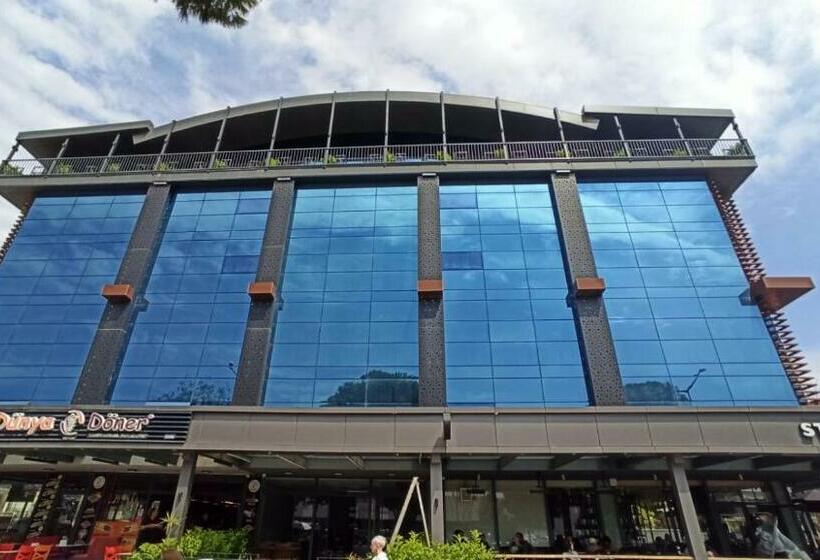 01 Nova Otel