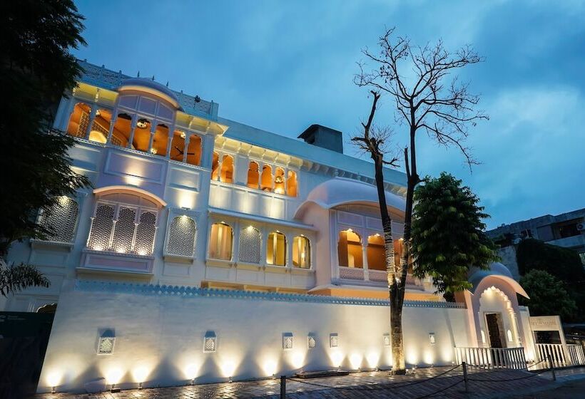 هتل Dev Mahal   A Boutique Heritage