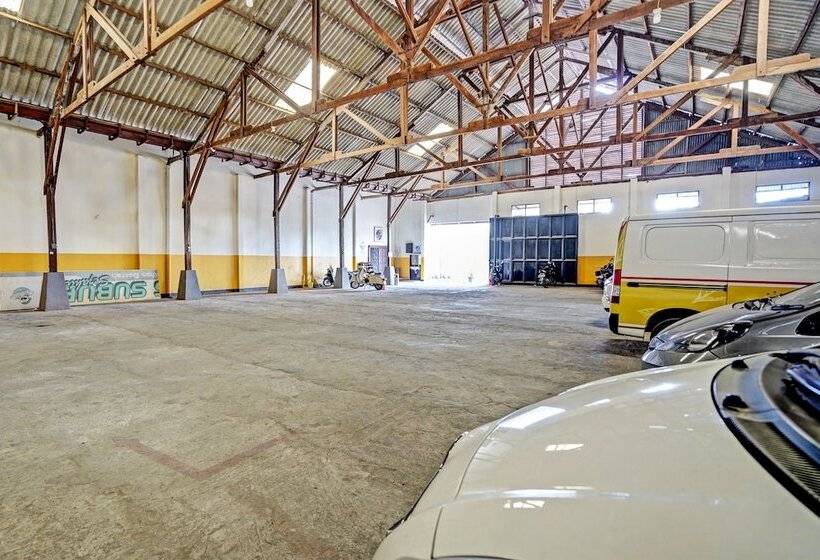 فندق Oyo 92773 Griya Trubus Syariah