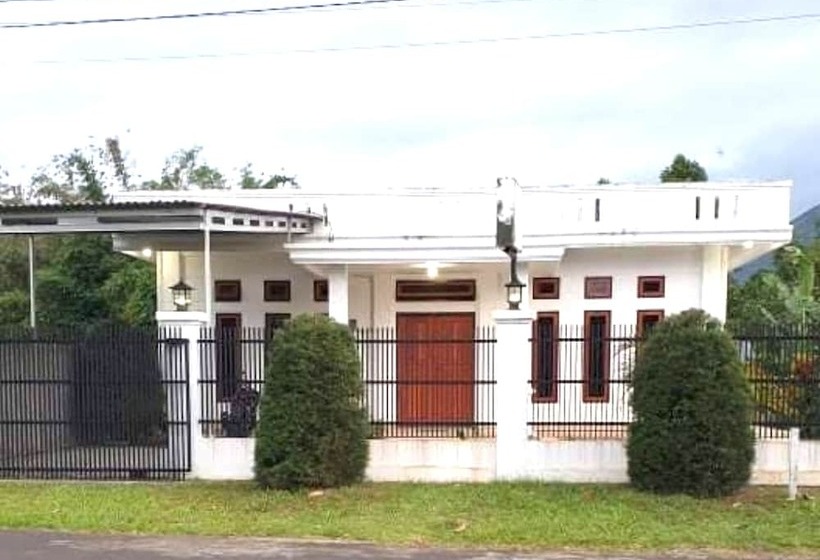 فندق Spot On 92777 Leheran Homestay Near Chr Farm