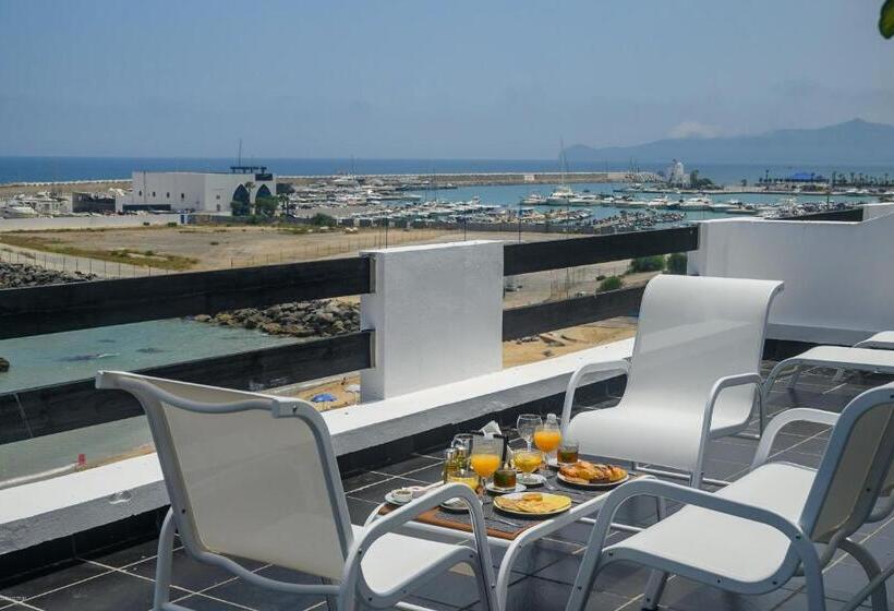 فندق Playa Del Pacha Suites