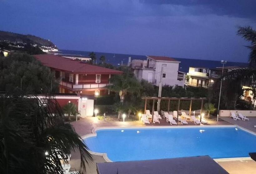 فندق Villaggio Magna Grecia