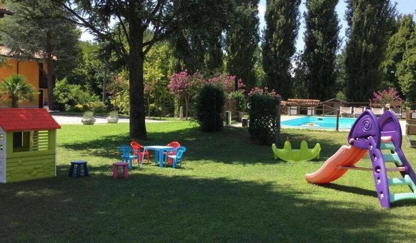 Oasi Del Garda 4
