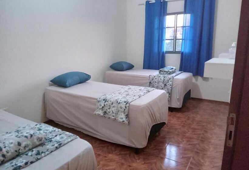 פנסיון Pousada Alvinópolis