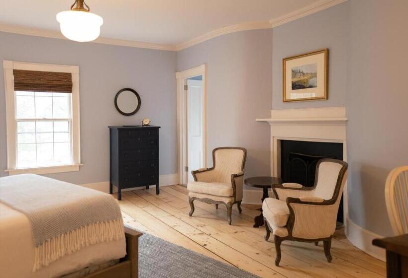 تختخواب و صبحانه Onesixtyfive, The Inn On Park Row