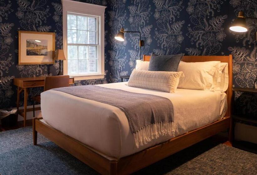 تختخواب و صبحانه Onesixtyfive, The Inn On Park Row