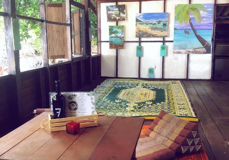 Отель Adang Sea Divers & Eco Lodge