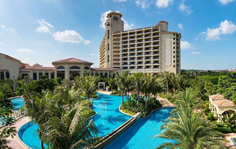 בית מלון כפרי Doubletree Resort By Hilton Hainan Chengmai
