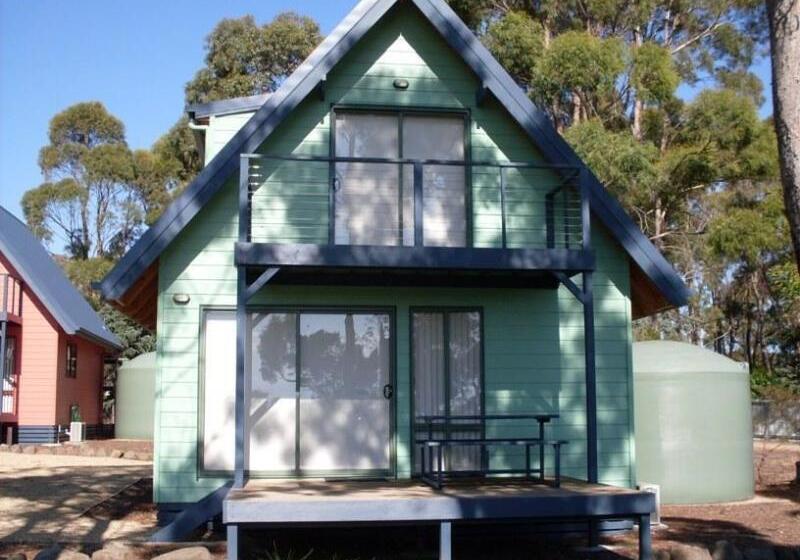 فندق Four Seasons Waterfront Villas