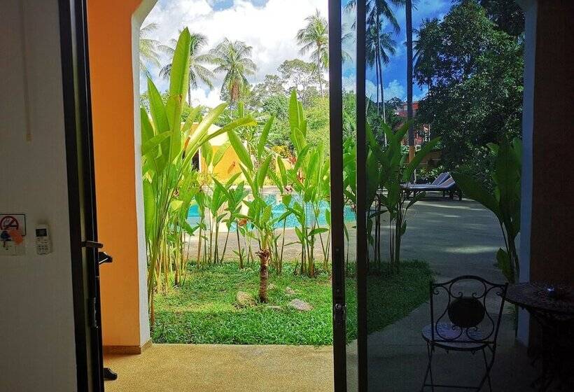 هتل Hacia Leisure Resort